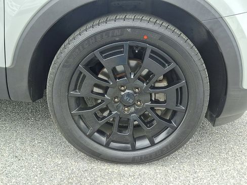 Used 2021 Kia Telluride SX w/ SX Prestige Package AWD/4WD image 8