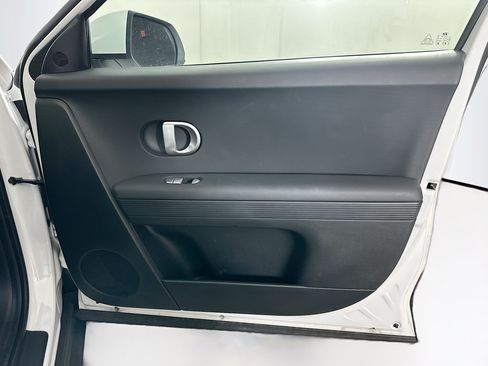 Used 2024 Hyundai Ioniq 5 SEL RWD image 32
