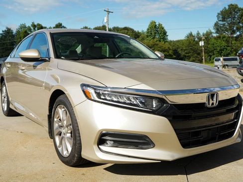 Used 2019 Honda Accord LX image 36