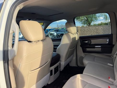 Used 2018 RAM 3500 Laramie AWD/4WD image 28