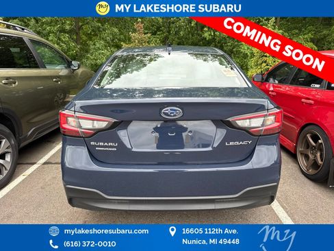 Used 2025 Subaru Legacy Premium AWD/4WD image 5