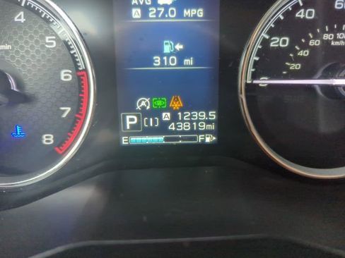 Used 2023 Subaru Forester Touring image 23