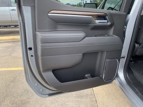 New 2026 Chevrolet Silverado 1500 RST w/ RST All Star Premium Package AWD/4WD image 17