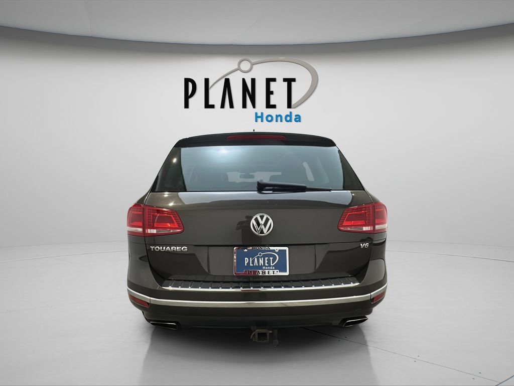 Used 2015 Volkswagen Touareg VR6 AWD/4WD image 7