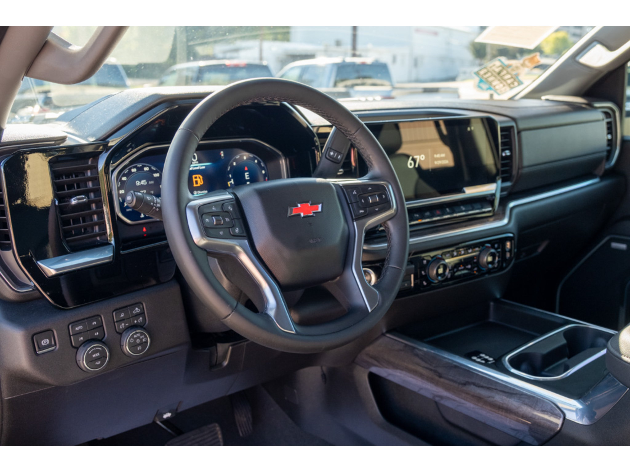 Used 2026 Chevrolet Silverado 2500 LTZ w/ LTZ Convenience Package AWD/4WD image 11