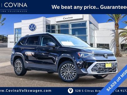 New 2025 Volkswagen Taos SE