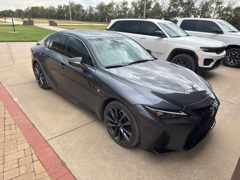 Used 2022 Lexus IS 350 F Sport AWD/4WD image 4