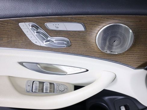 Certified 2022 Mercedes-Benz E 350 4MATIC Sedan image 10