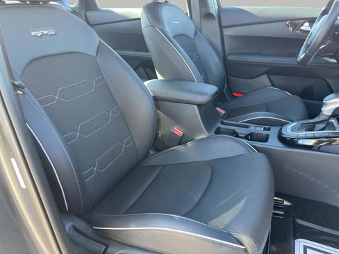 Used 2024 Kia Forte GT-Line w/ GT-Line Premium Package image 24