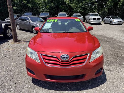 Used 2010 Toyota Camry LE FWD image 6
