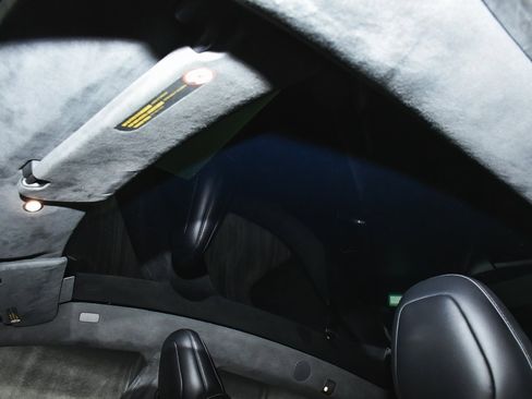 Used 2021 Tesla Model S Plaid image 44