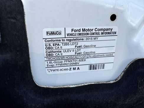 Used 2015 Ford Escape SE FWD image 18