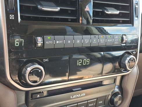 Used 2023 Lexus GX 460 Premium image 15