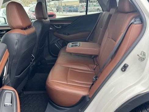 Used 2020 Subaru Outback Touring w/ Popular Package #2 image 17