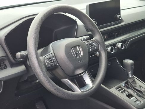 Used 2024 Honda CR-V LX image 6