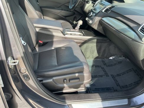 Used 2018 Acura RDX AWD w/ Advance Package image 32