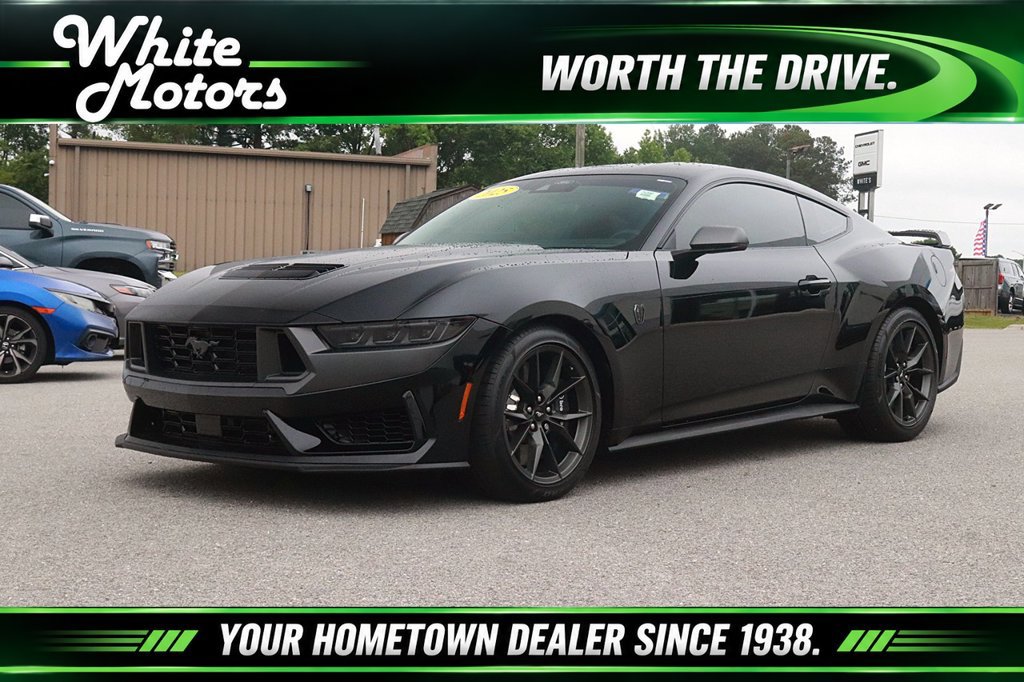 Used 2025 Ford Mustang Dark Horse RWD image 1