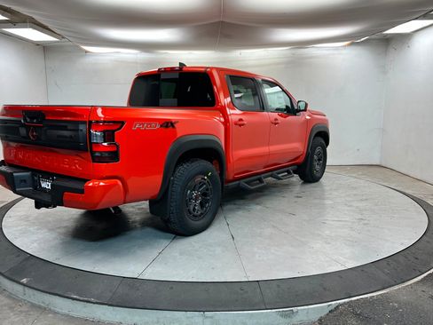 New 2026 Nissan Frontier PRO-4X w/ Pro-4x Convenience Package image 5