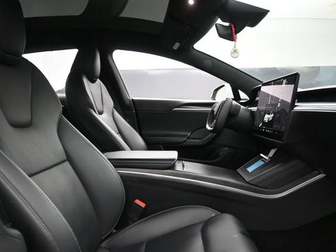 Used 2022 Tesla Model S Plaid AWD/4WD image 23