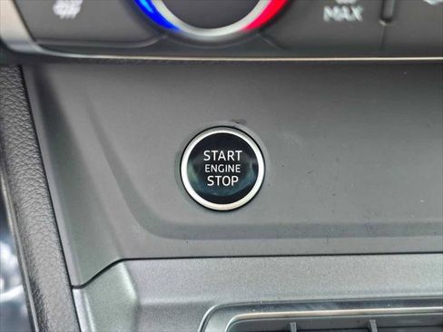 New 2025 Audi Q3 2.0T Premium Plus image 34