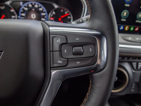 Used 2023 Chevrolet Blazer Premier FWD image 23