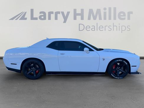 Used 2022 Dodge Challenger SRT Hellcat Redeye image 6