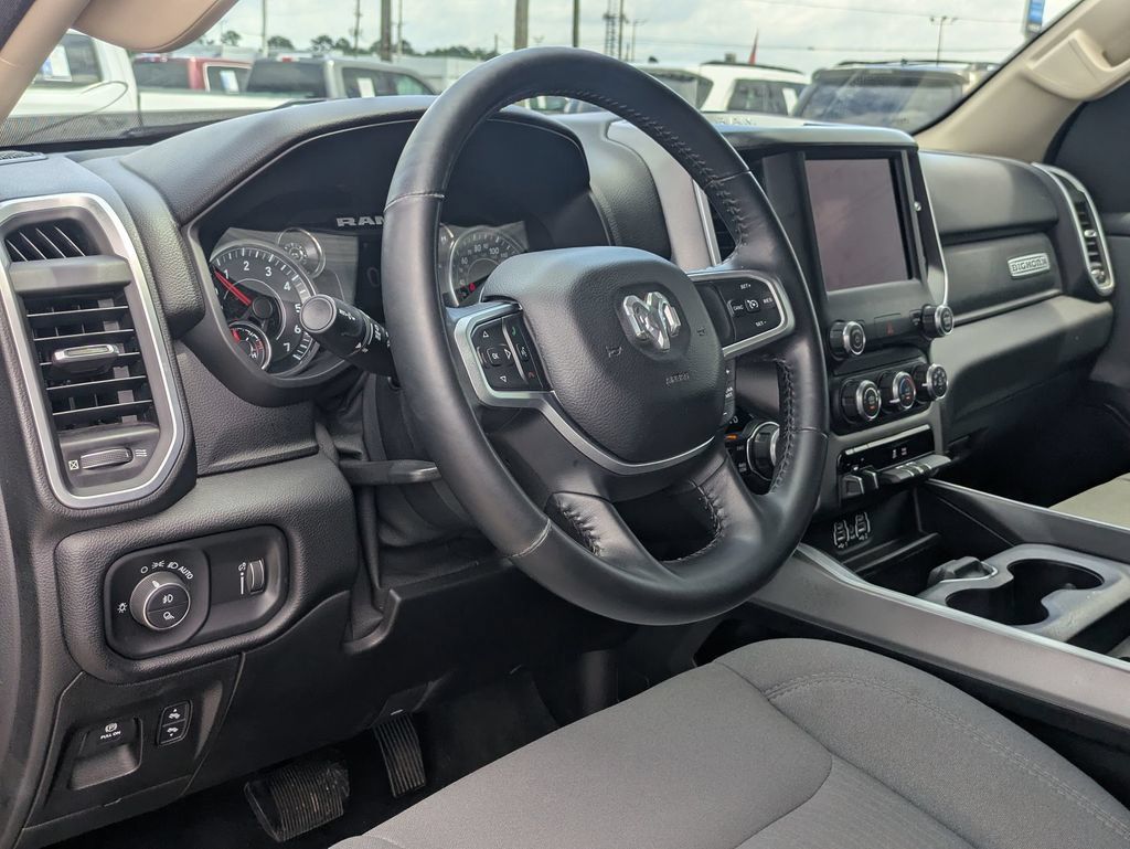 Used 2020 RAM 1500 Big Horn AWD/4WD image 32