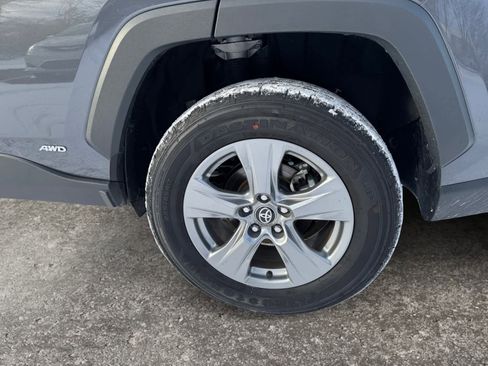 Used 2025 Toyota RAV4 LE image 13