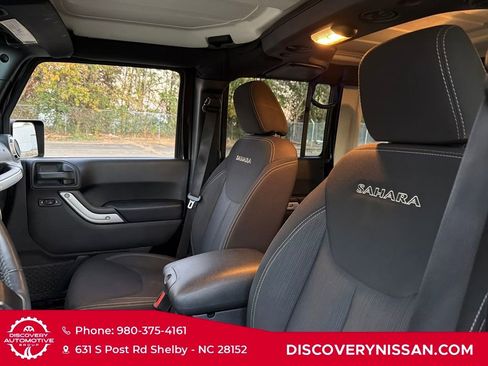 Used 2016 Jeep Wrangler Unlimited Sahara image 13