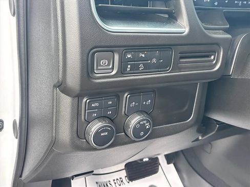Used 2023 Chevrolet Tahoe Z71 AWD/4WD image 28