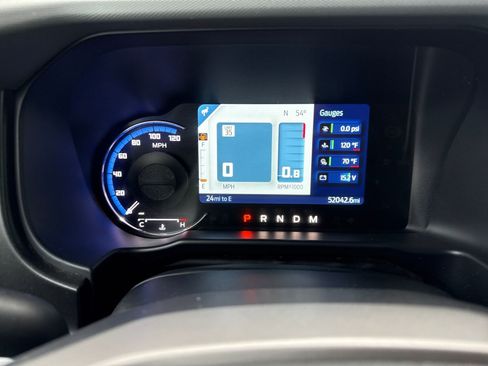 Certified 2021 Ford Bronco Black Diamond image 15