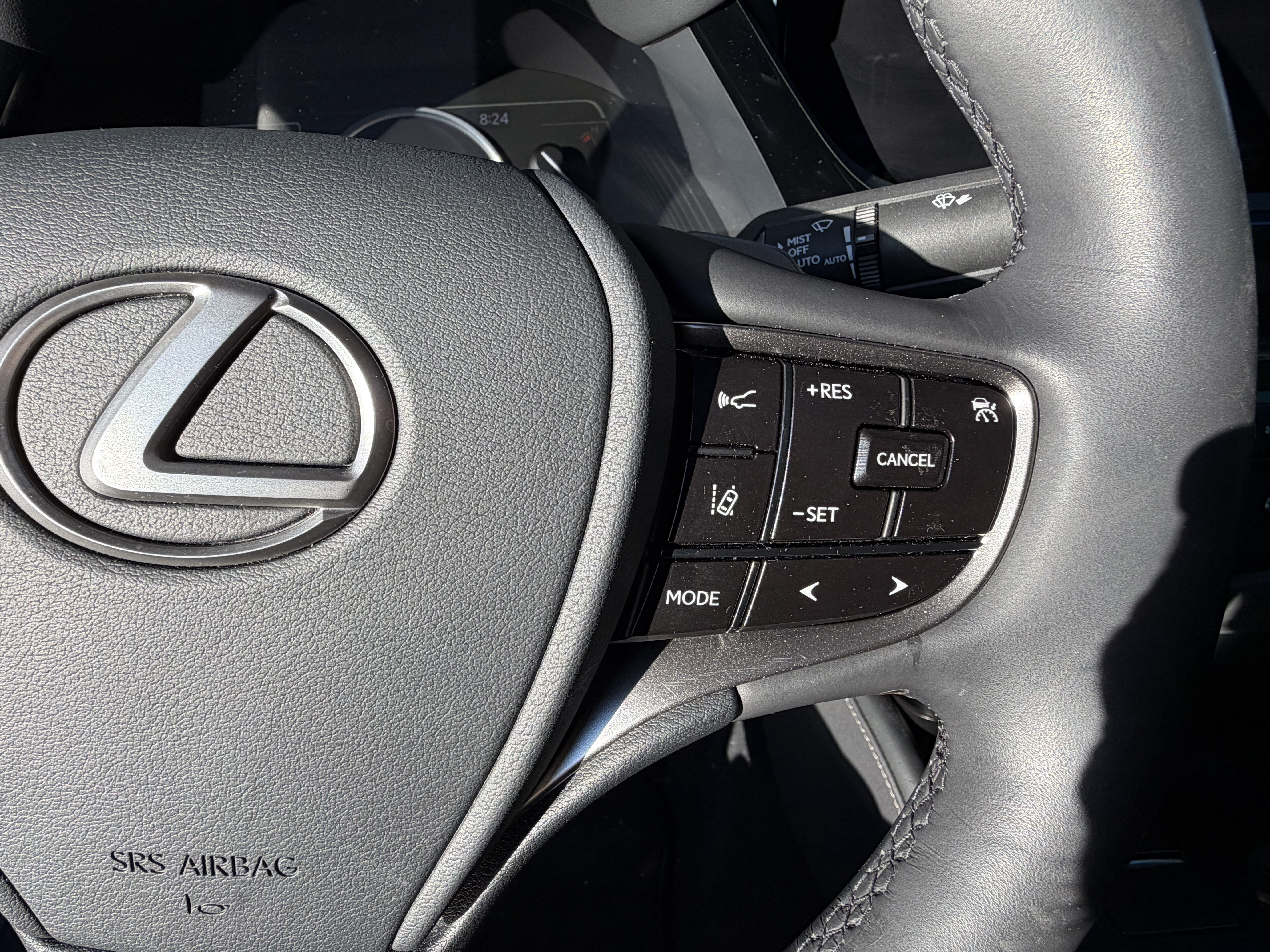 Certified 2025 Lexus ES 350 w/ Premium Package FWD image 19
