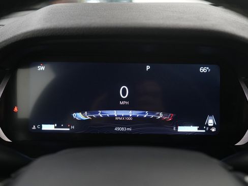 Used 2023 Jeep Grand Cherokee L Laredo image 29