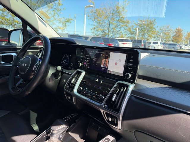 Used 2023 Kia Sorento SX AWD/4WD image 39