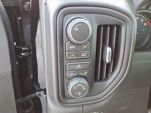 New 2026 Chevrolet Silverado 1500 W/T AWD/4WD image 10