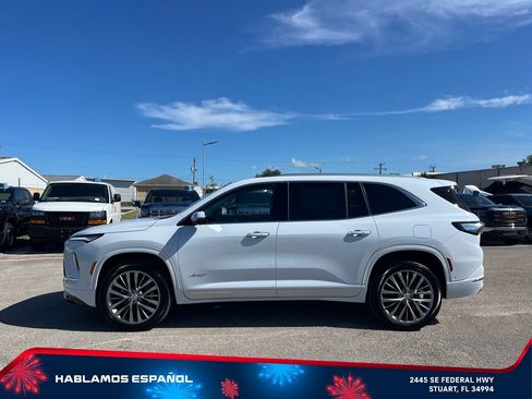 New 2026 Buick Enclave Avenir w/ Super Cruise Package AWD/4WD image 4