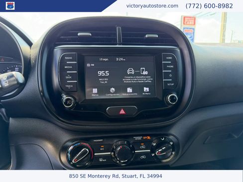 Used 2020 Kia Soul LX FWD image 9