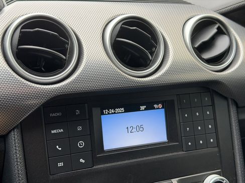 Used 2019 Ford Mustang GT image 14