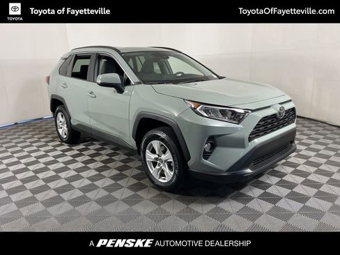 Used 2020 Toyota RAV4 XLE image 6
