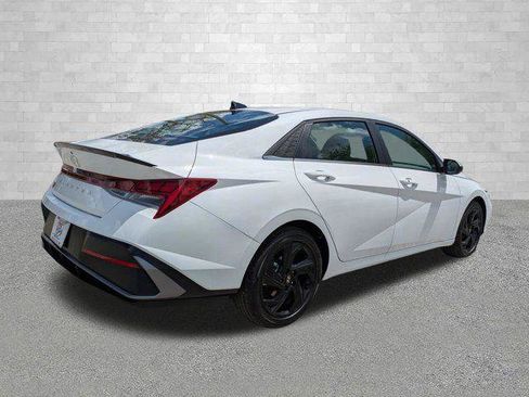 New 2026 Hyundai Elantra SEL Sport Premium FWD image 2