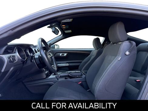 Used 2018 Ford Mustang Coupe w/ Equipment Group 101A RWD image 10