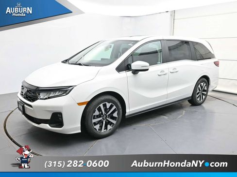 New 2026 Honda Odyssey EX-L image 2