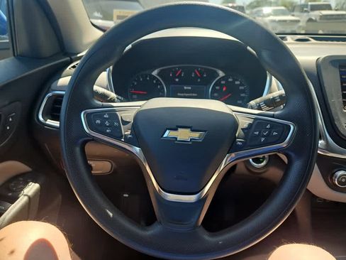 Used 2021 Chevrolet Equinox LT w/ LPO, Floor Liner Package FWD image 14