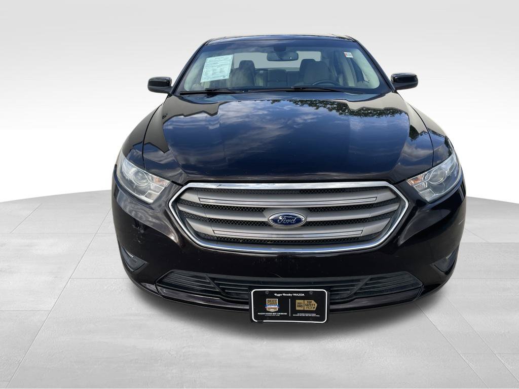 Used 2014 Ford Taurus SEL w/ Equipment Group 201A FWD image 2