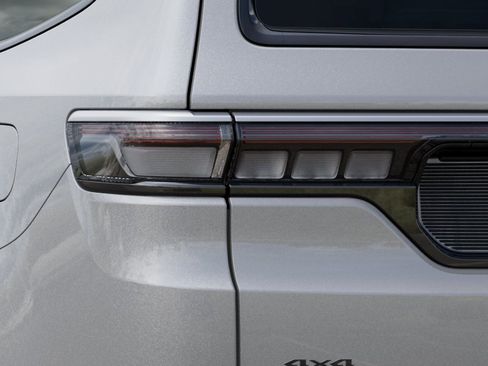 New 2026 Jeep Grand Wagoneer 4WD image 36