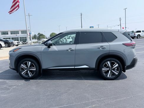 Used 2021 Nissan Rogue SL w/ Premium Package AWD/4WD image 5