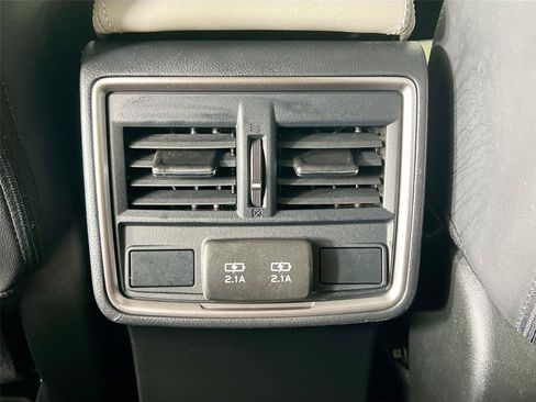 Used 2020 Subaru Forester Limited AWD/4WD image 26