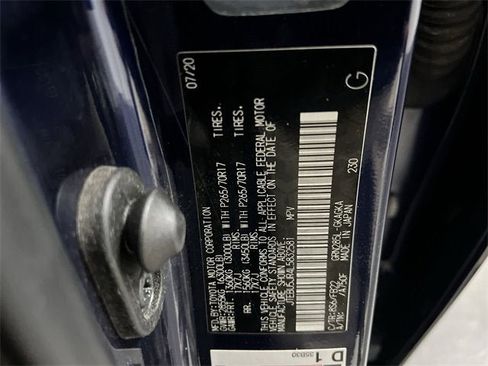 Used 2020 Toyota 4Runner SR5 image 34