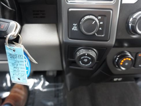 Used 2020 Ford F150 XLT w/ Equipment Group 302A Luxury image 13