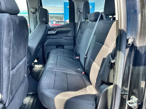 Used 2023 Chevrolet Silverado 1500 LT image 24